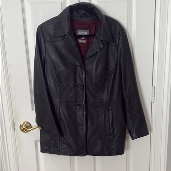 Black Leather Women's Jacket VINTAGE Wilson’s leather with THINSULATE size L - Picture 1 of 6